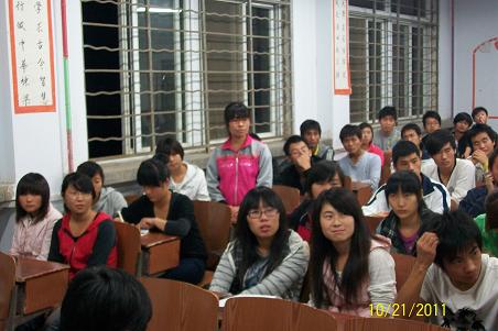 机电工程学院举办学习经验交流会