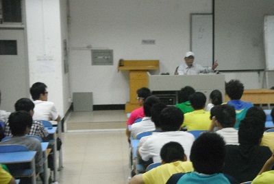 机电工程学院举办生命健康讲座